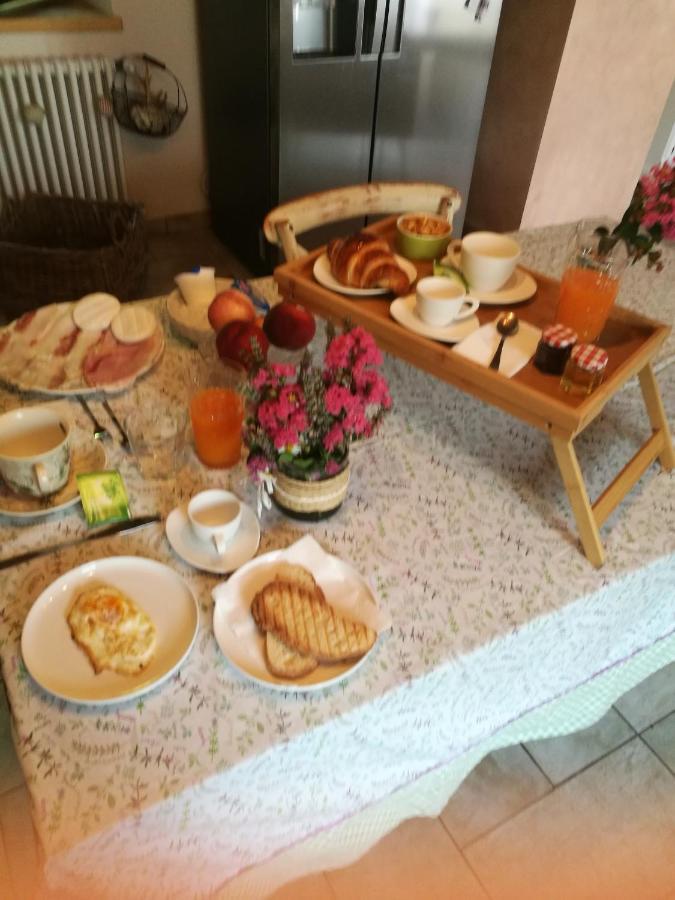 A Casa Di Anna Bed and Breakfast Cortemilia Eksteriør billede