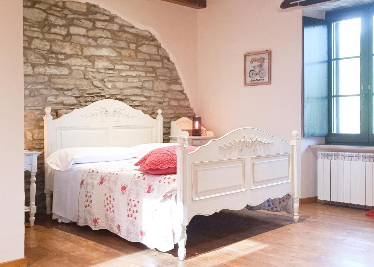 A Casa Di Anna Bed and Breakfast Cortemilia Eksteriør billede